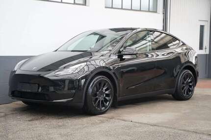 Tesla Model Y 19.998 km 41.750 &euro; Mönchengladbach 41236