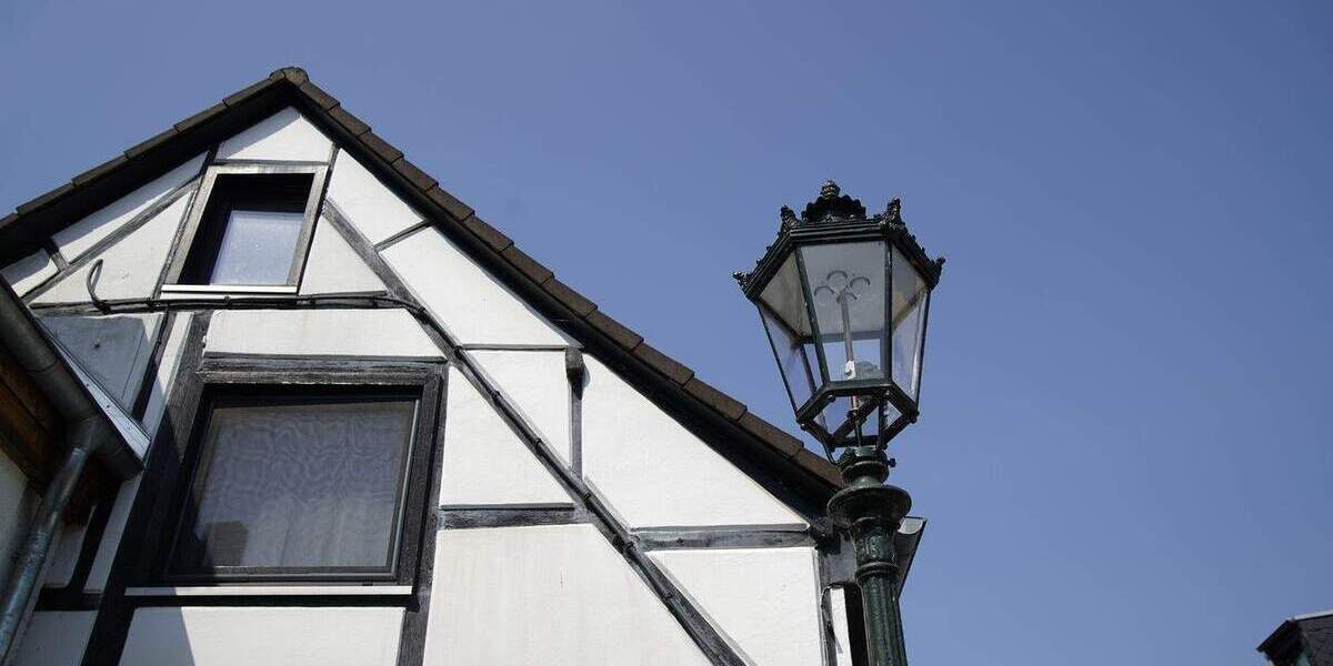 Einfamilienhaus Düsseldorf Urdenbach - 4 Zimmer, 145 m&sup2;, 325.000&euro; | Angebot:25837321