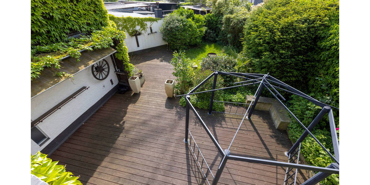 Mehrfamilienhaus, Wohnhaus Meerbusch / Büderich Büderich - 7 Zimmer, 211 m&sup2;, 675.000&euro; | Angebot:26596302