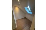 Dachgeschoßwohnung Mönchengladbach Süd - 2.5 Zimmer, 74 m&sup2;, 820&euro; | Angebot:26660538