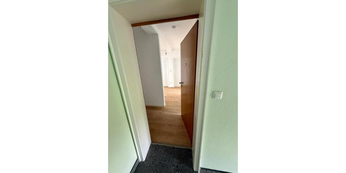 Etagenwohnung Korschenbroich - 3 Zimmer, 74 m&sup2;, 995&euro; | Angebot:26677436