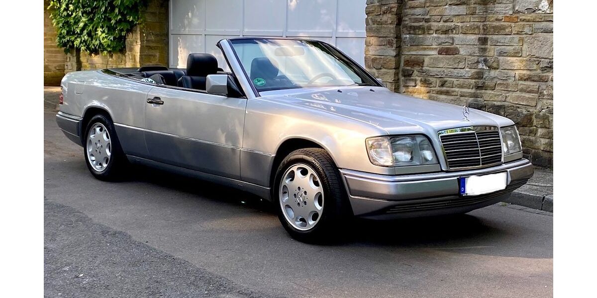 Mercedes-Benz 220 266.500 km 19.500 &euro; Düsseldorf 40629