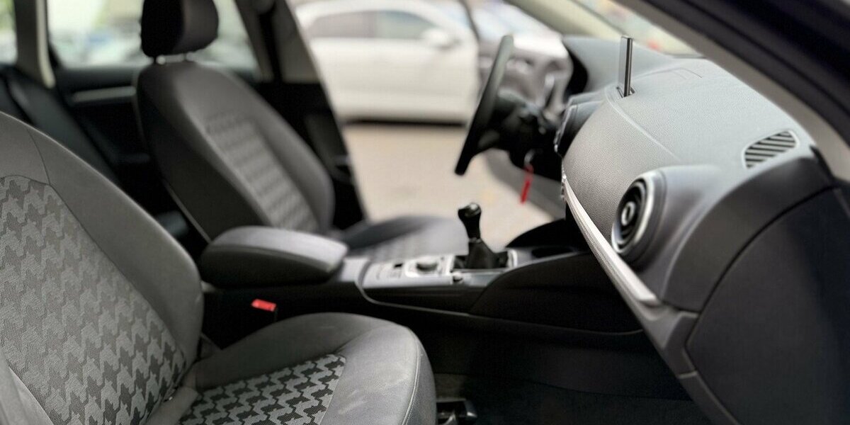 Audi A3 / Attraction / Sportback / Klima / NAVI 130.000 km 11.490 &euro; Mönchengladbach 41066