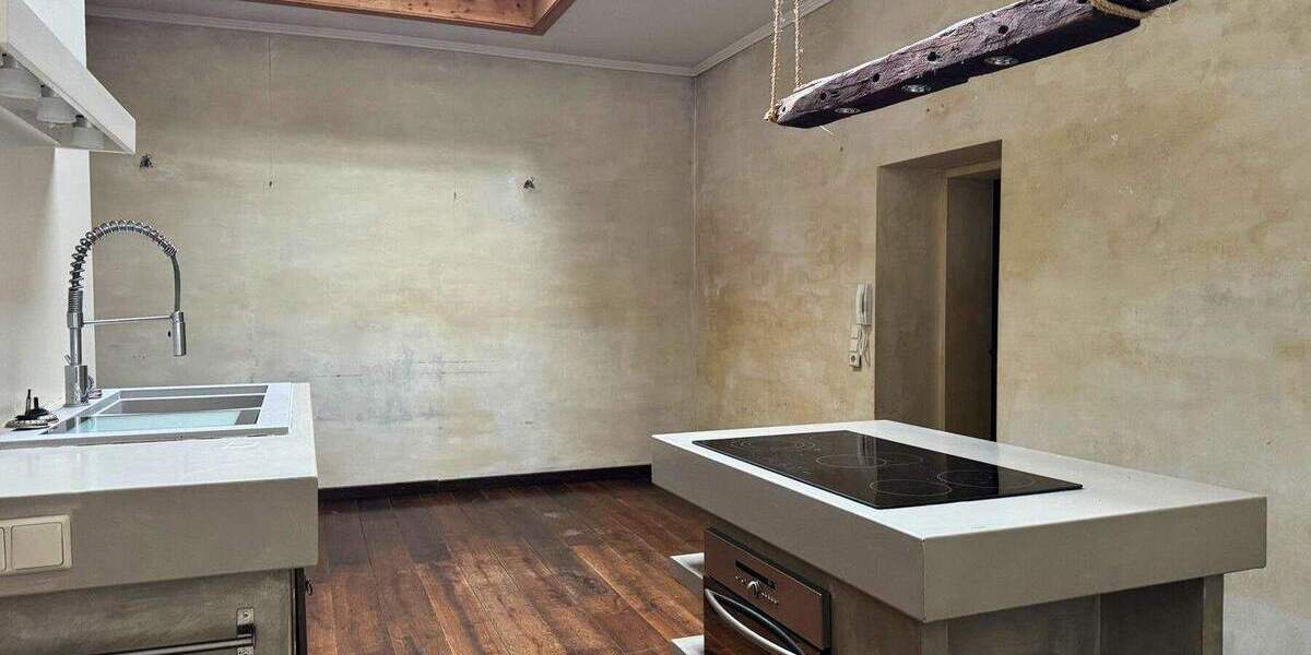 Etagenwohnung Mönchengladbach Stadtmitte - 4 Zimmer, 138 m&sup2;, 425.000&euro; | Angebot:25733437