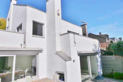 Haus Erkrath - 5 Zimmer, 241 m&sup2;, 795.000&euro; | Angebot:27583452