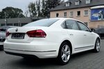 VW Passat 2,0 TDI Highline / Leder / SHD / Keyless 228.000 km 11.390 &euro; Mönchengladbach 41066