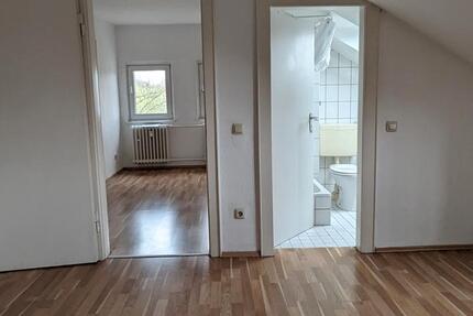 Wohnung Duisburg Huckingen - 1.5 Zimmer, 30 m&sup2;, 330&euro; | Angebot:24224463