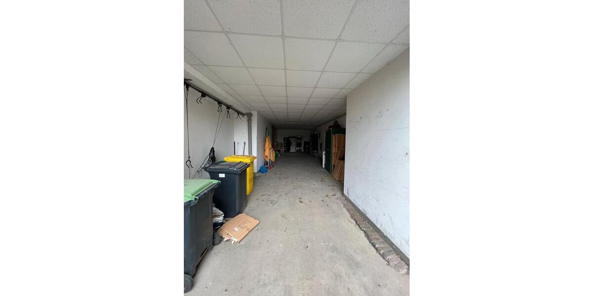 Etagenwohnung Wegberg - 5 Zimmer, 178 m&sup2;, 1.450&euro; | Angebot:24331848