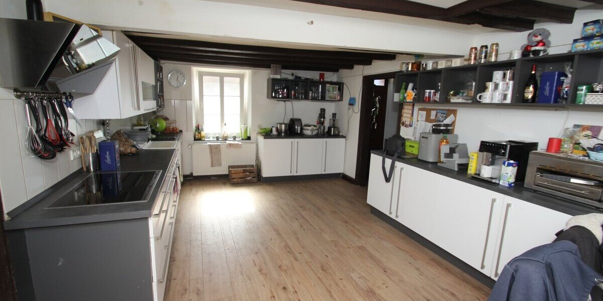 Erkelenz-OT, Wohn-u. Gewerbeimmobilie - Einfamilienhaus Erkelenz Schwanenberg | Angebot:9835835