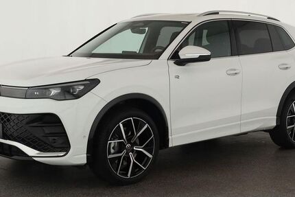 VW Tiguan 15.200 km 46.674 &euro; Neuss 41464