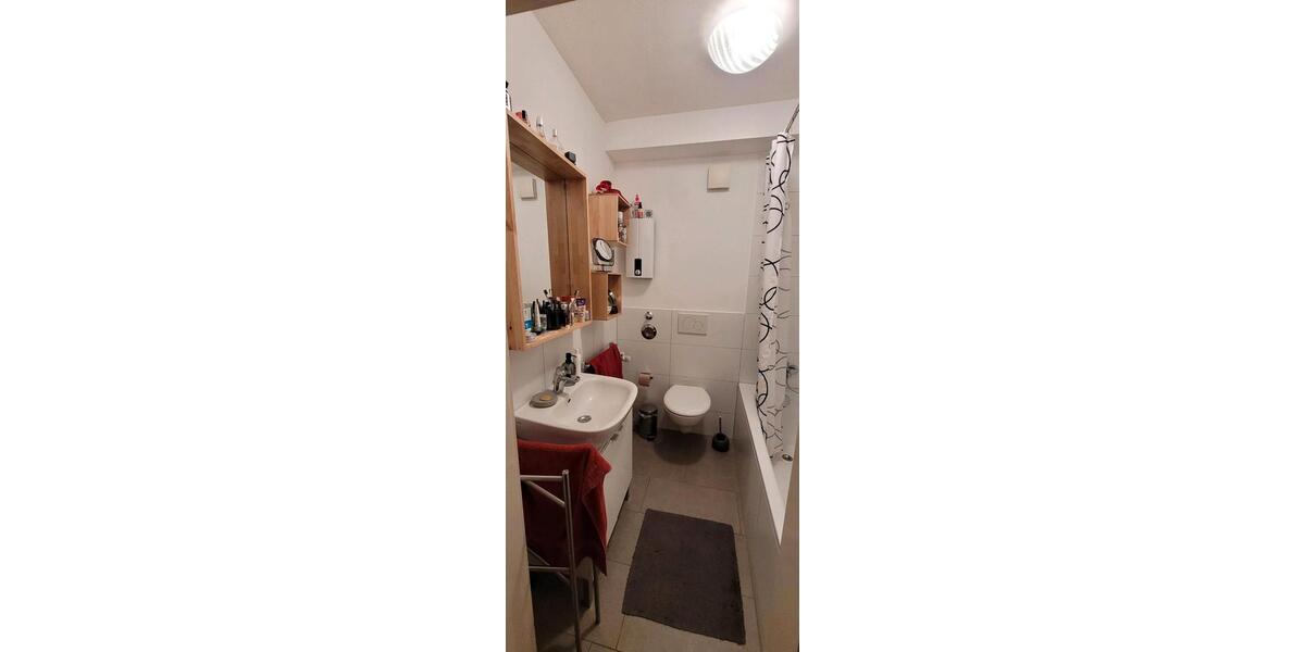 Etagenwohnung Krefeld Cracau - 2 Zimmer, 50 m&sup2;, 490&euro; | Angebot:26625133