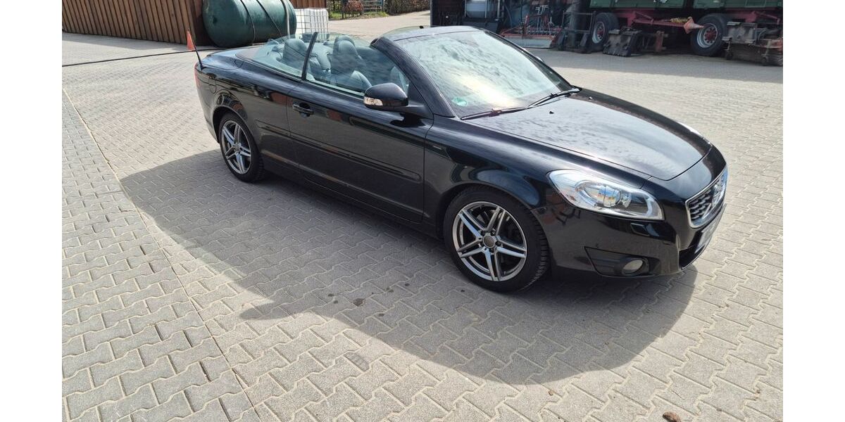 Volvo C70 118.900 km 14.000 &euro; Mönchengladbach 41189