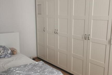 Wohnung Düsseldorf Stadtbezirk 8 - 2 Zimmer, 48 m&sup2;, 1.200&euro; | Angebot:25935337