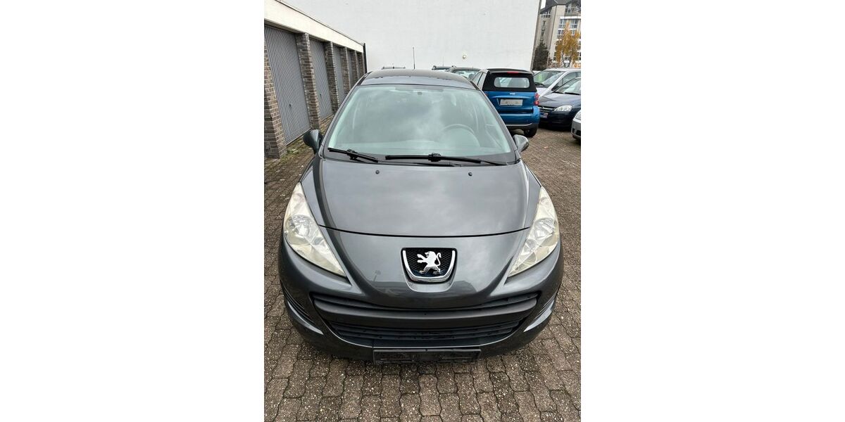Peugeot 207 108.022 km 2.990 &euro; Mönchengladbach 41239