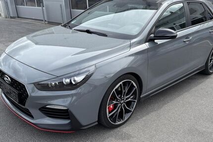 Hyundai i30 61.291 km 23.500 &euro; Moenchengladbach 41063