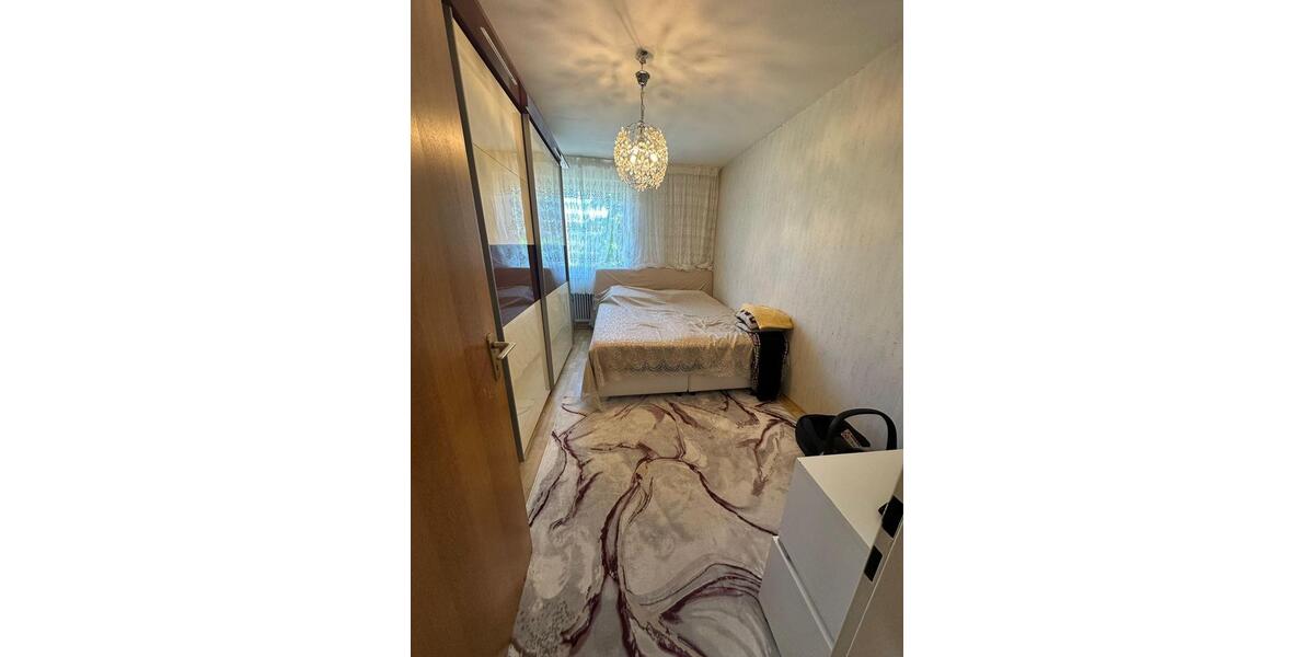 Etagenwohnung Neuss Reuschenberg - 3 Zimmer, 72 m&sup2;, 275.000&euro; | Angebot:25270496