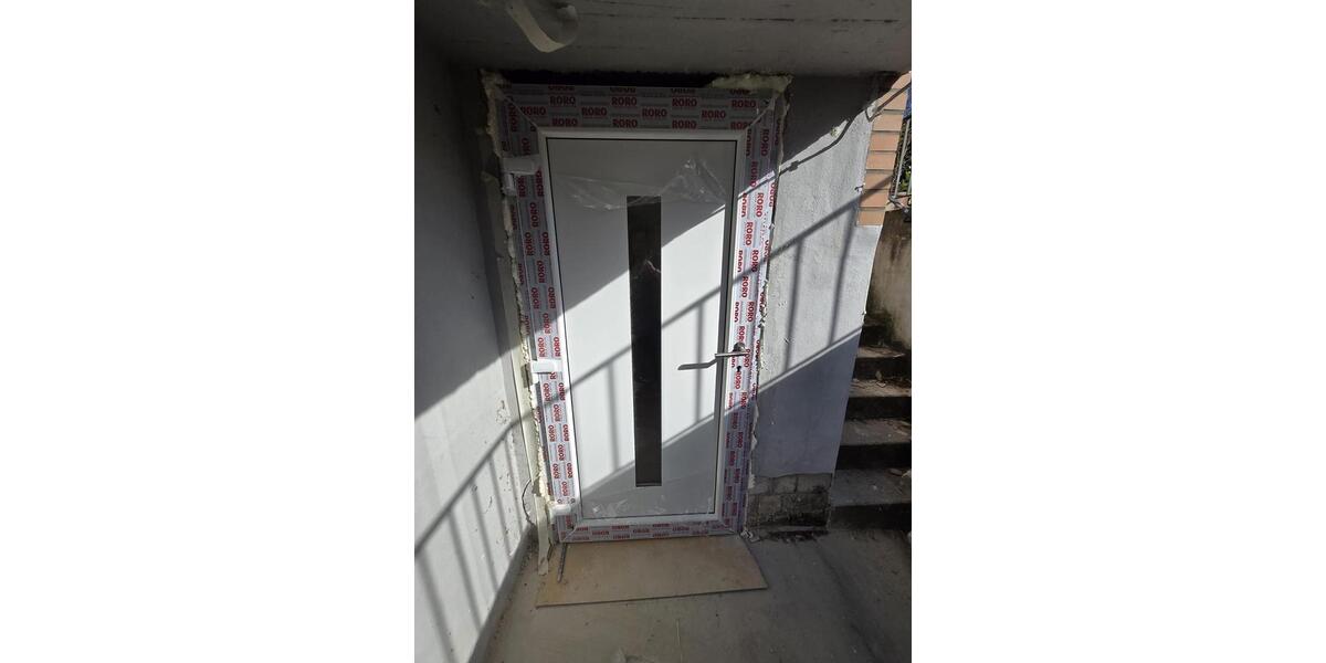 Etagenwohnung Mönchengladbach Ost - 1 Zimmer, 28 m&sup2;, 300&euro; | Angebot:26528629