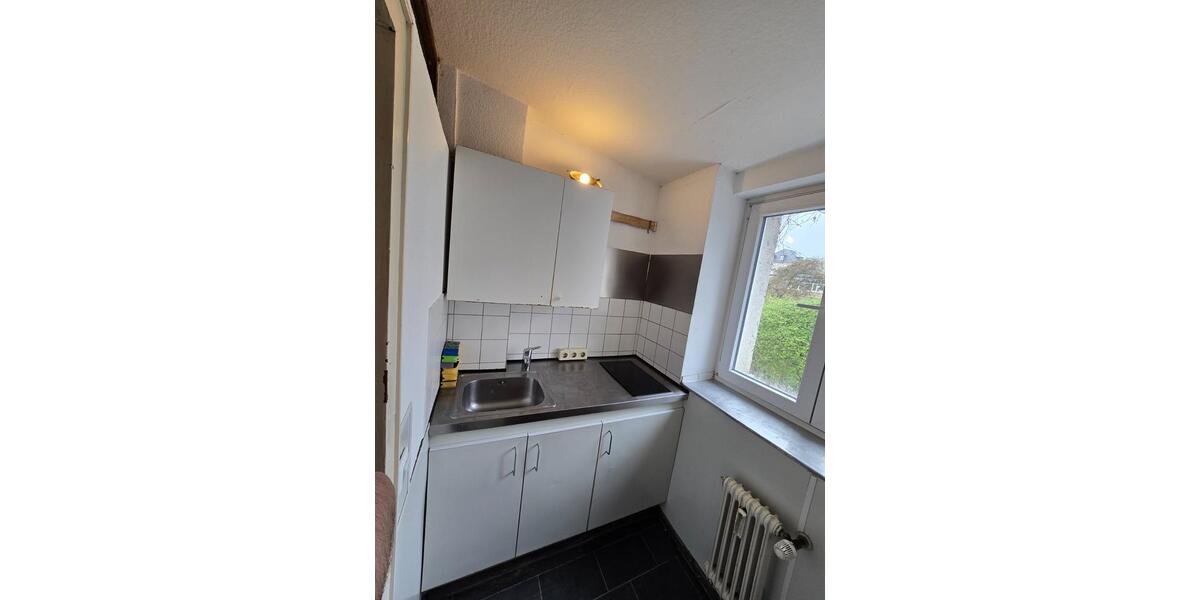 Etagenwohnung Düsseldorf Pempelfort - 1 Zimmer, 1 m&sup2;, 560&euro; | Angebot:25887295