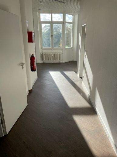 Gewerbeobjekt Krefeld Kempener Feld/Baakeshof - 2.200&euro; | Angebot:25740997