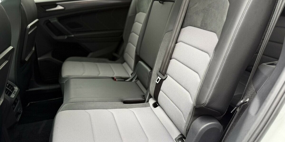 VW Tiguan Allspace R- line/ 4Motion/ 240PS/ PANO 99.000 km 31.900 &euro; Mönchengladbach 41066