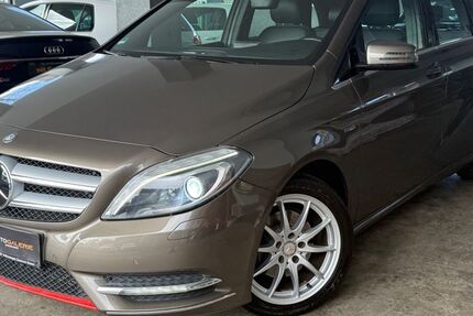Mercedes-Benz B 180 152.000 km 10.490 &euro; Düsseldorf 40229