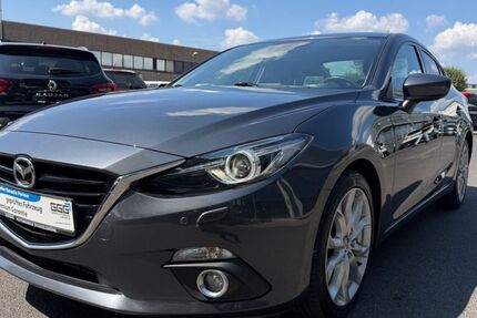 Mazda 3 175.600 km 6.990 &euro; Düsseldorf 40233
