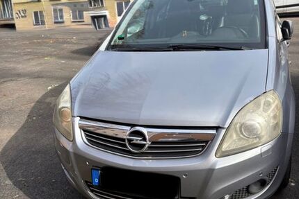Opel Zafira 206.000 km 2.700 &euro; Mönchengladbach 41065