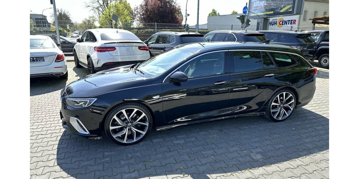 Opel Insignia B Sports Tourer GSi 4x4 / Headup / Pano 140.000 km 11.890 &euro; Mönchengladbach 41066