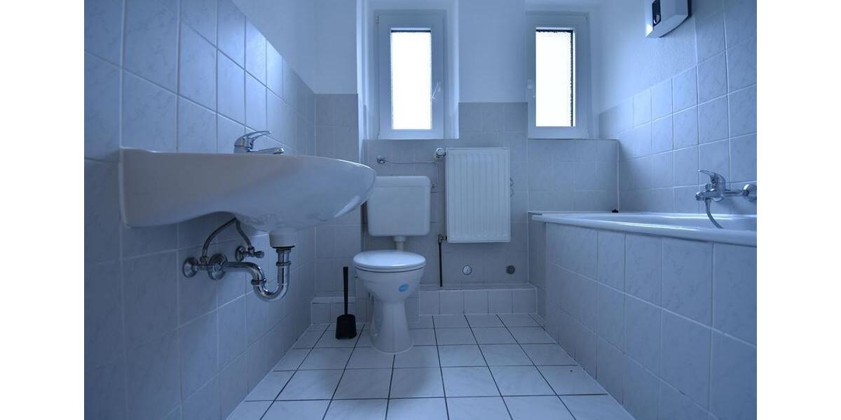 Etagenwohnung Duisburg Mittelmeiderich - 3 Zimmer, 72 m&sup2;, 645&euro; | Angebot:18971901