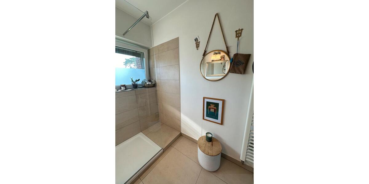 Etagenwohnung Düsseldorf Stadtbezirk 9 - 2.5 Zimmer, 74 m&sup2;, 1.880&euro; | Angebot:26008519