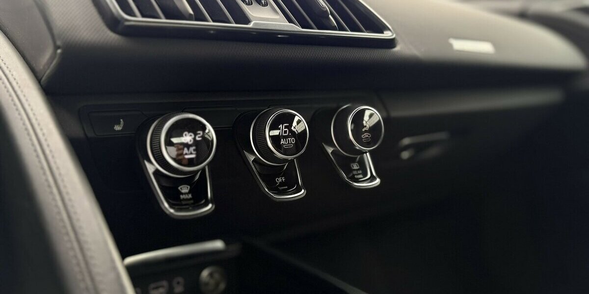 Audi R8 5.2 FSI quattro / 570PS / V10 FSI 110.000 km 99.900 &euro; Mönchengladbach 41066