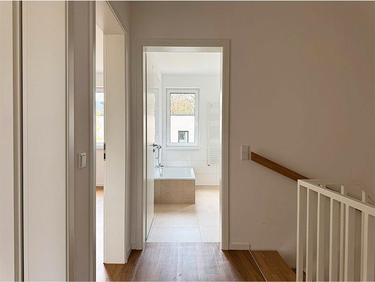 Reihenhaus Willich - 4 Zimmer, 101 m&sup2;, 2.050&euro; | Angebot:26195895