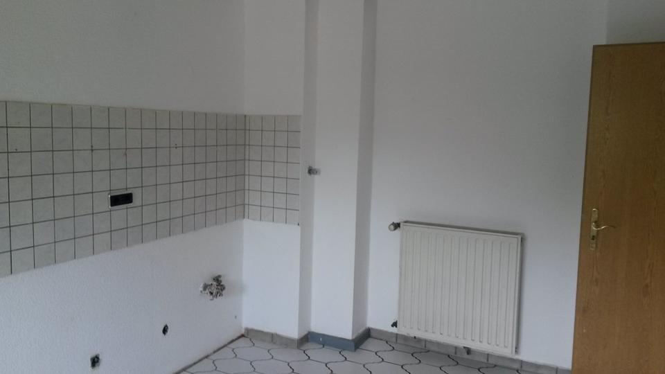 Dachgeschoßwohnung Duisburg Mittelmeiderich - 3 Zimmer, 88 m&sup2;, 650&euro; | Angebot:26638413