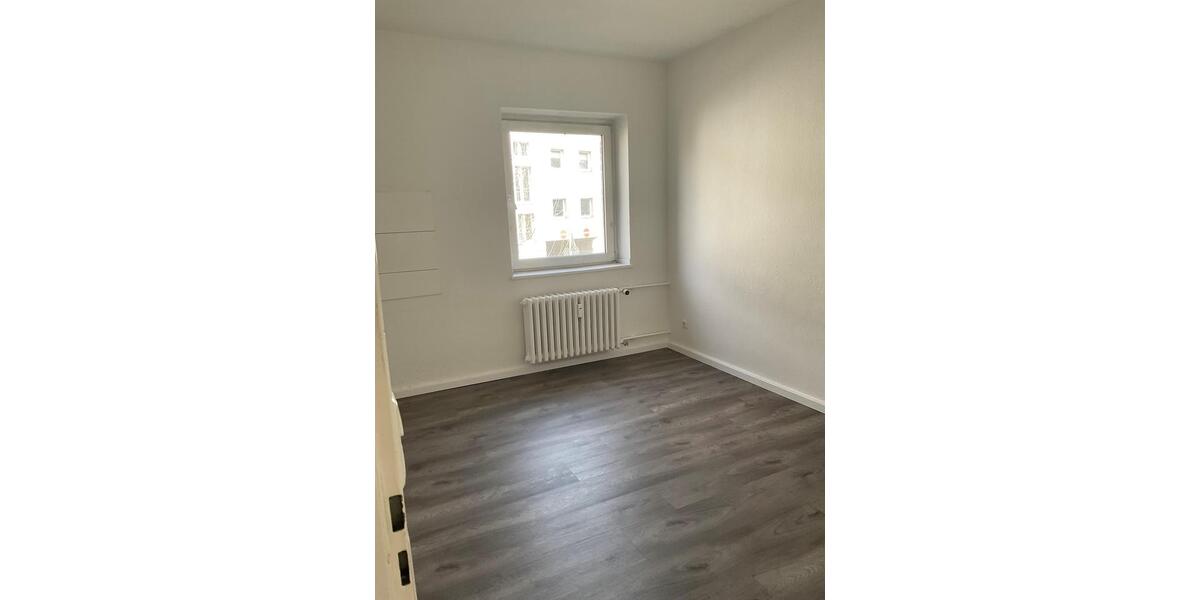 Etagenwohnung Duisburg Mittelmeiderich - 3 Zimmer, 70 m&sup2;, 539&euro; | Angebot:25592048