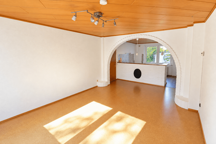 Wohnung Duisburg Duisburg-Mitte - 3 Zimmer, 76 m&sup2;, 160.000&euro; | Angebot:27518688