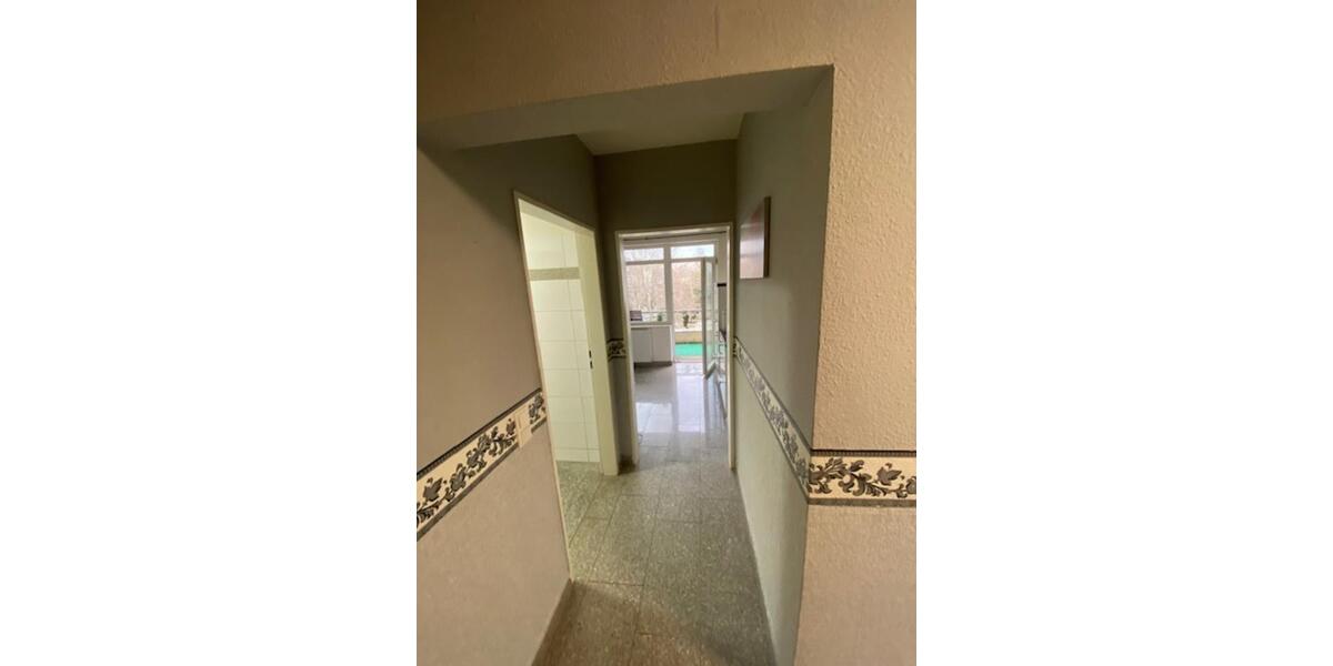 Etagenwohnung Krefeld - 3 Zimmer, 93 m&sup2;, 730&euro; | Angebot:25545658