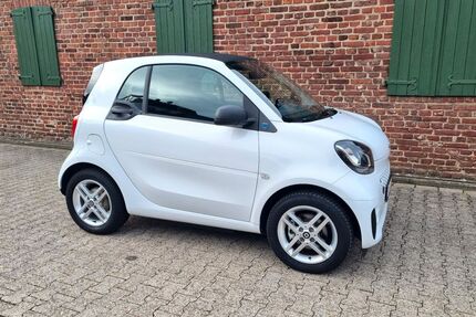 Smart ForTwo 19.900 km 10.750 &euro; Mönchengladbach Bökelberg 41063