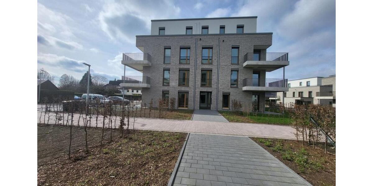 Einfamilienhaus Mönchengladbach Ost - 4 Zimmer, 192 m&sup2;, 3.450&euro; | Angebot:24859495