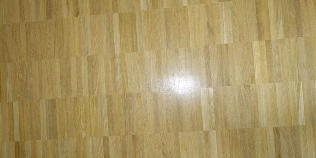 Etagenwohnung Mönchengladbach Stadtmitte - 2 Zimmer, 103 m&sup2;, 1.379&euro; | Angebot:25778925
