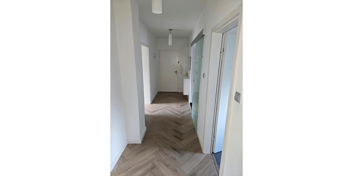 Etagenwohnung Krefeld Dießem - 4 Zimmer, 84 m&sup2;, 1.100&euro; | Angebot:27625920