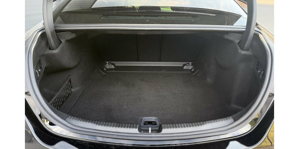 Mercedes-Benz C 200 d Keyless / NAVI / Tempomat / Digit. Tacho 31.000 km 33.990 &euro; Mönchengladbach 41066