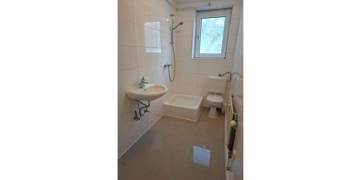 Etagenwohnung Krefeld - 1 Zimmer, 39 m&sup2;, 430&euro; | Angebot:26019340