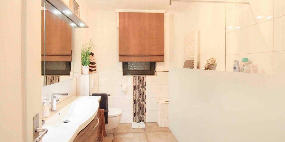 Einfamilienhaus Moers Scherpenberg - 4 Zimmer, 469.000&euro; | Angebot:26080883