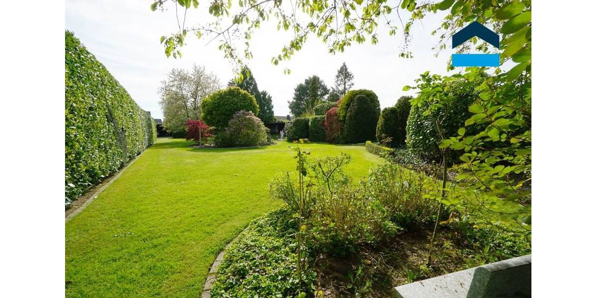 Mehrfamilienhaus, Wohnhaus Kamp-Lintfort Hoerstgen - 8 Zimmer, 360 m&sup2;, 790.000&euro; | Angebot:25746226