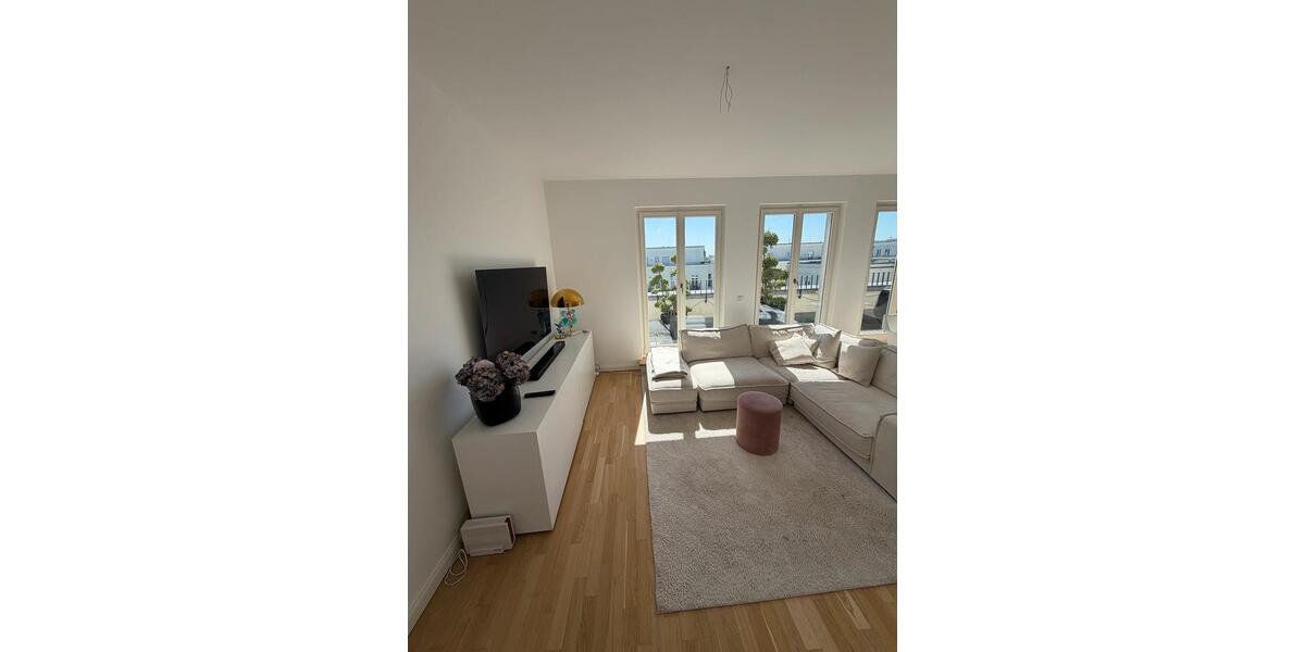 Einfamilienhaus Düsseldorf Heerdt - 3.5 Zimmer, 180 m&sup2;, 3.850&euro; | Angebot:26523209