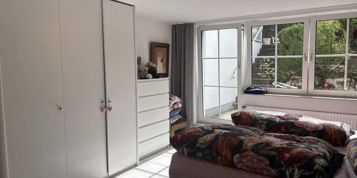 Doppelhaushälfte Krefeld Traar - 3 Zimmer, 100 m&sup2;, 455.000&euro; | Angebot:25693363