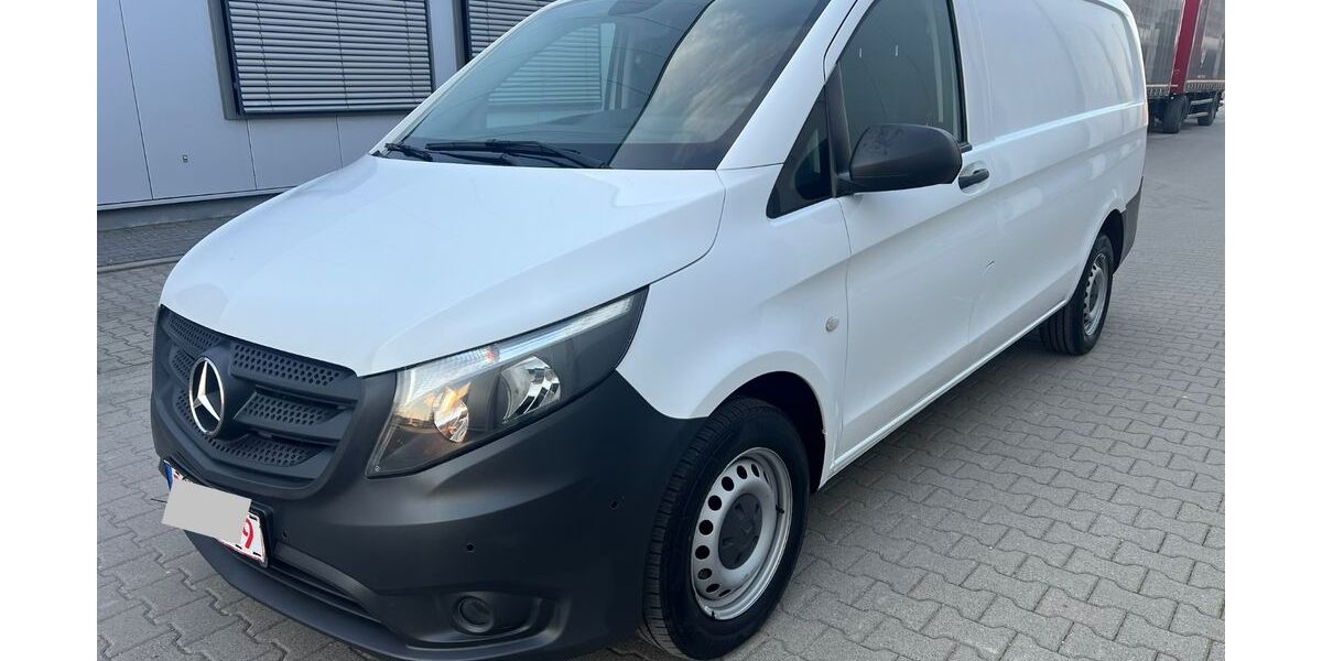 Mercedes-Benz Vito 171.493 km 13.685 &euro; Düsseldorf 40233