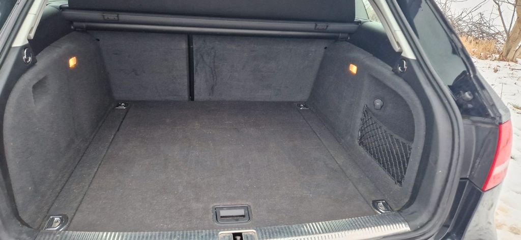 Audi A4 154.000 km 9.900 &euro; Ratingen 40880