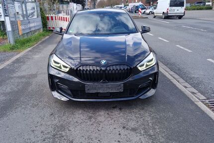 BMW 118 44.111 km 24.700 &euro; Düsseldorf 40549