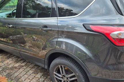 Ford Kuga 107.000 km 16.990 &euro; Nettetal 41334